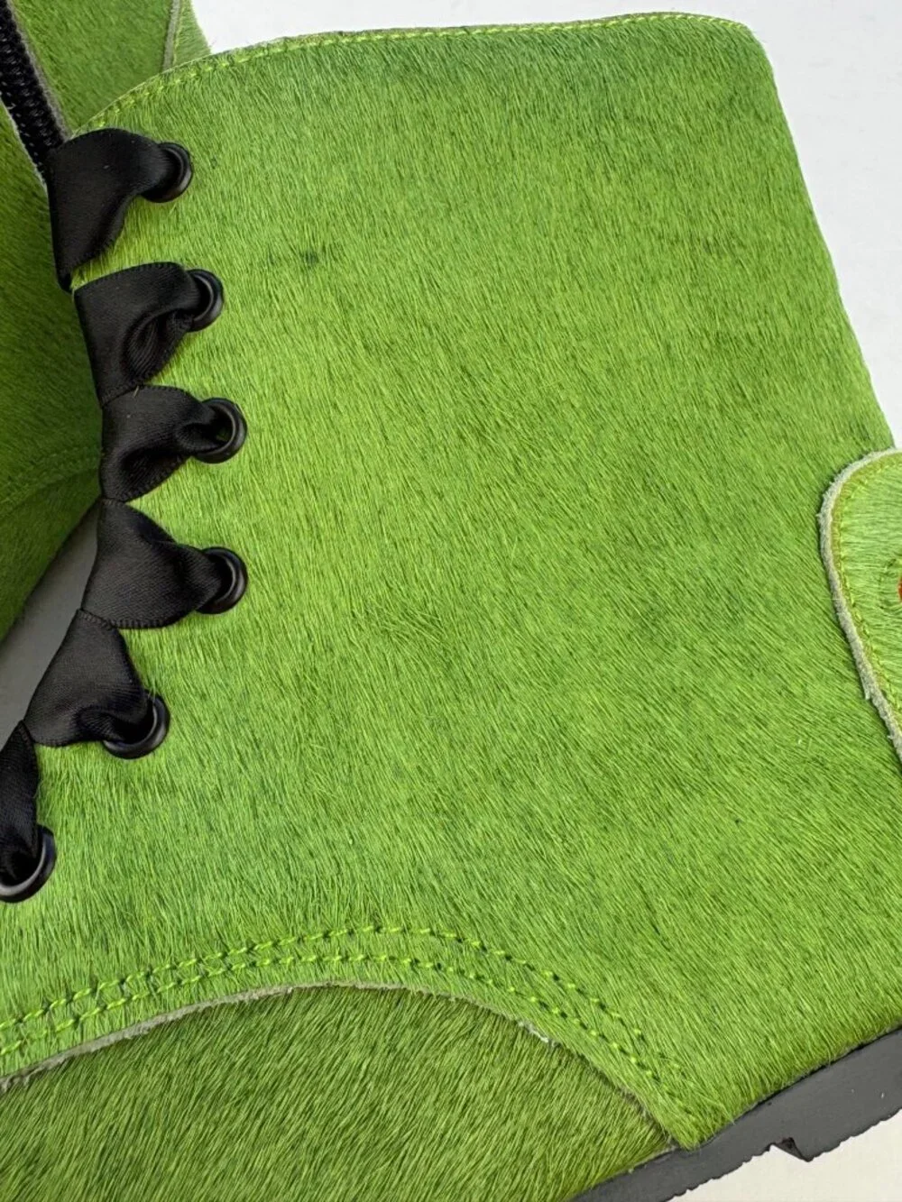 Spellbound Soles NEW The Mean One Grinch Boots Dress Up Girls Size Y3 Youth 3
